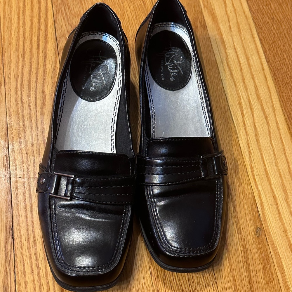 Life Stride Black Loafers with Buckle